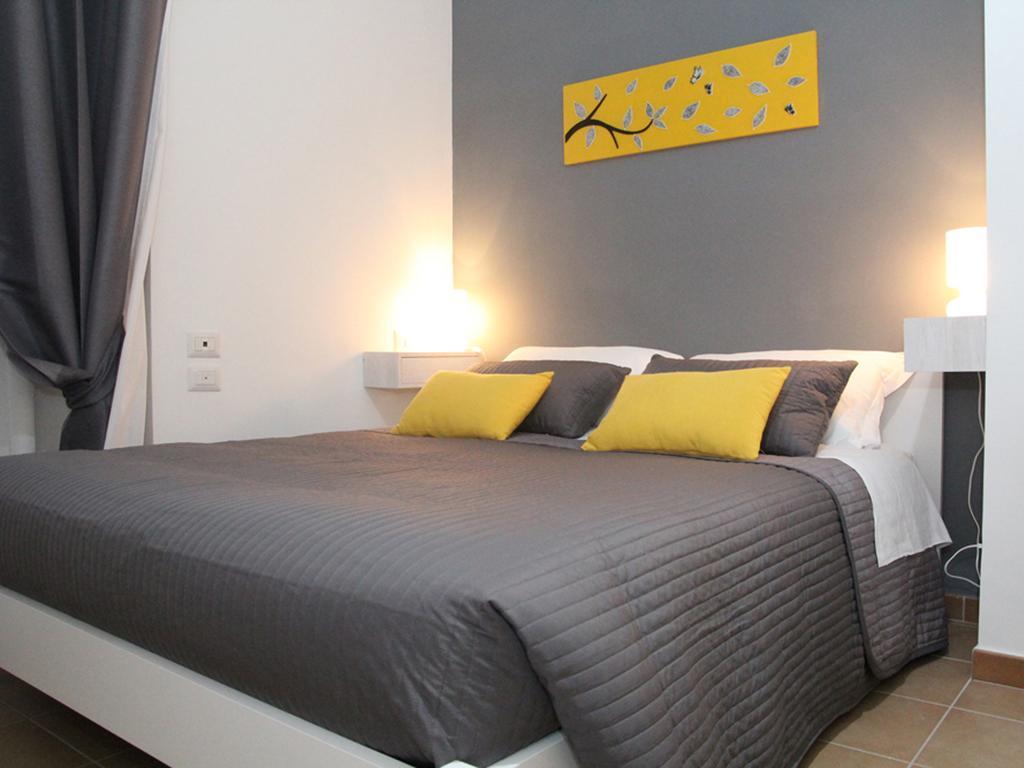 Bed and Breakfast Dormi A Roma Exterior foto
