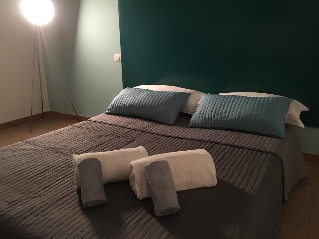 Bed and Breakfast Dormi A Roma Exterior foto