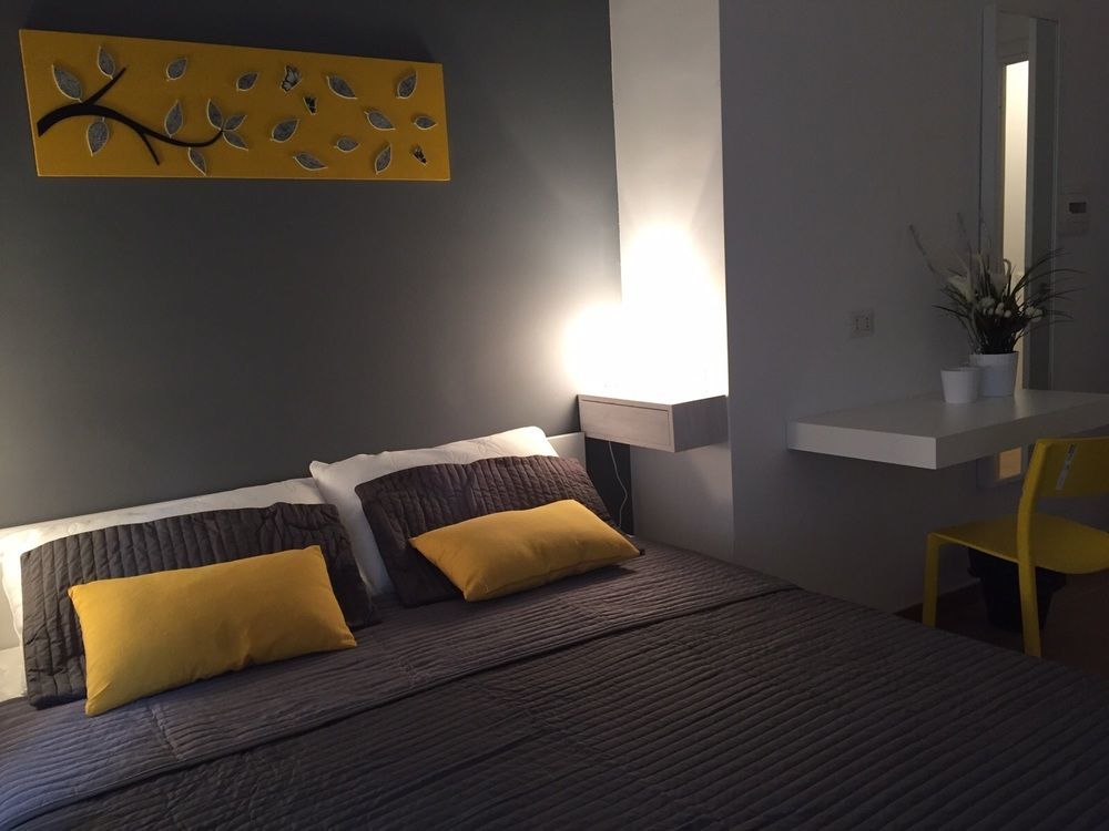 Bed and Breakfast Dormi A Roma Exterior foto