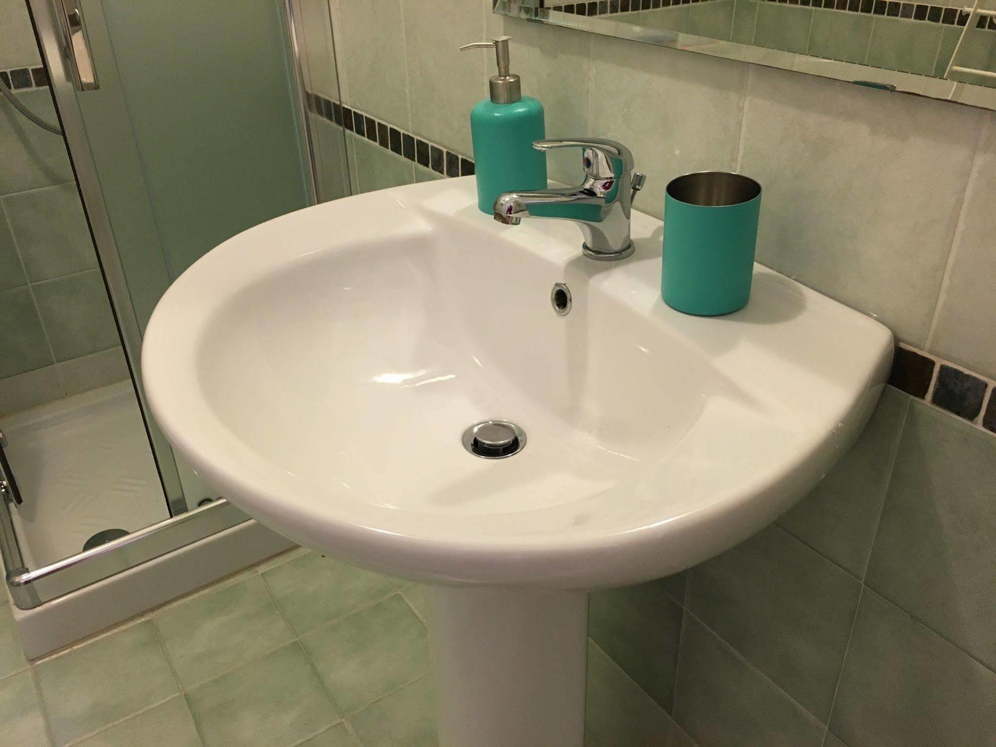 Bed and Breakfast Dormi A Roma Exterior foto