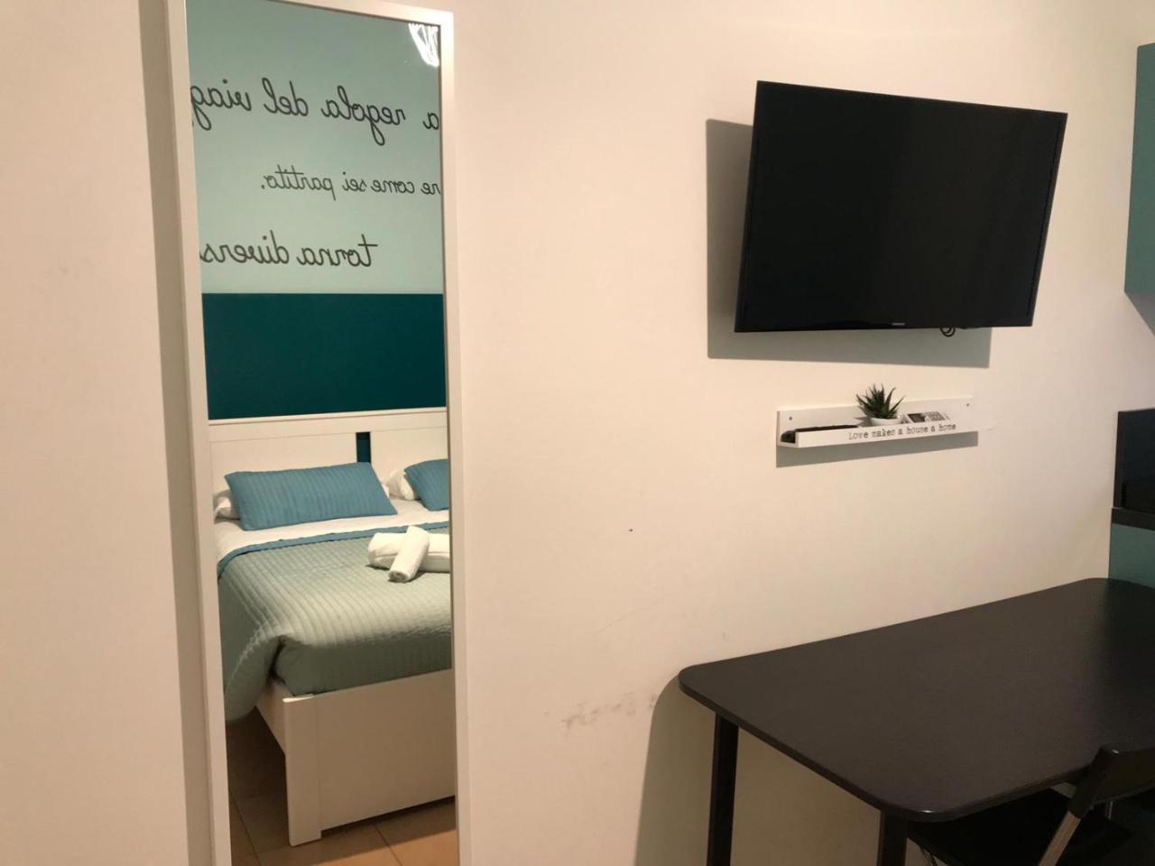 Bed and Breakfast Dormi A Roma Exterior foto